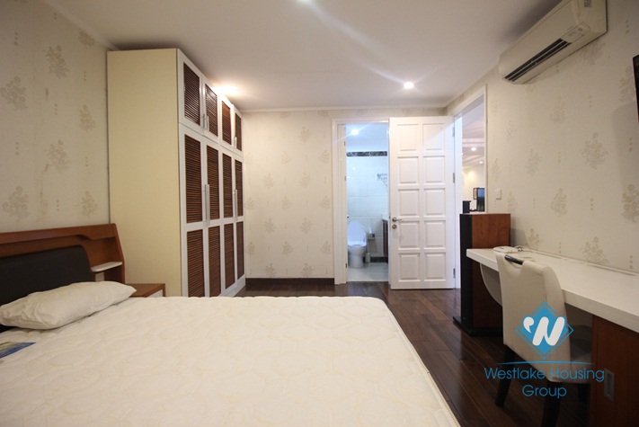 Deluxe apartment for rent in Ciputra Tower near UNIS school